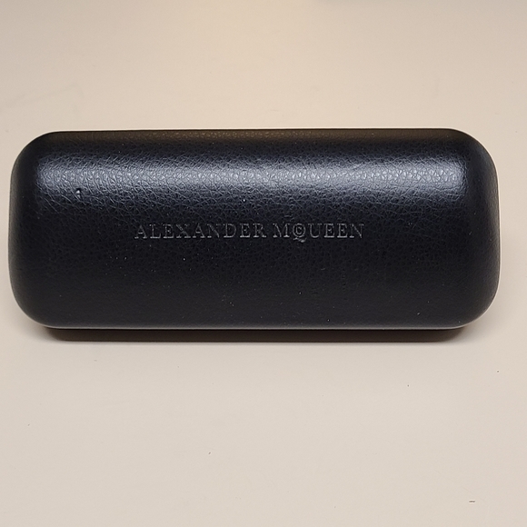 Alexander McQueen glasses/sunglass case - Picture 1 of 4